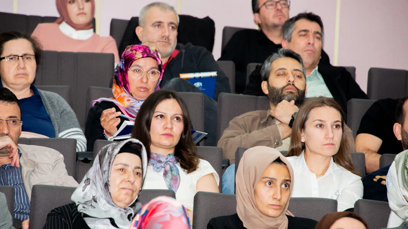 Selçuk Üniversitesinde ‘Resmi Yazışma Kuralları Eğitimi’ verildi